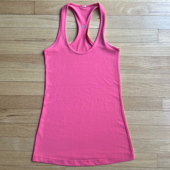Pink Lululemon tank see measurements for sizing - Picture 1 of 12